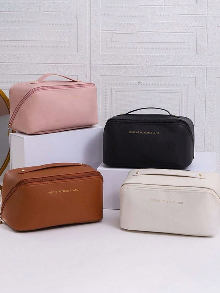 Travel Makeup Bag & Brush Organizer – Waterproof Cosmetic Pouch