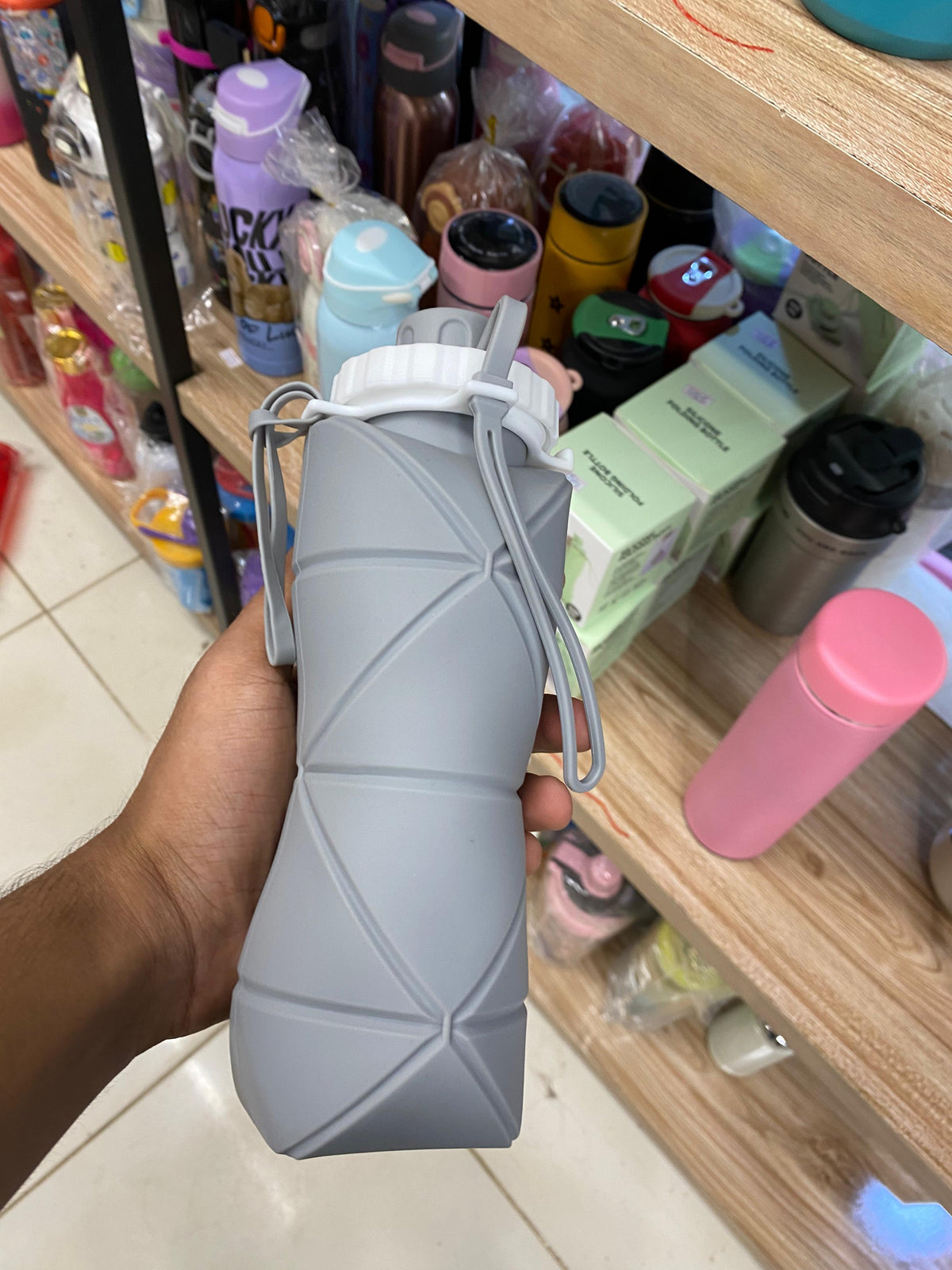 600ml Collapsible Silicone Water Bottle – Lightweight Travel Flask