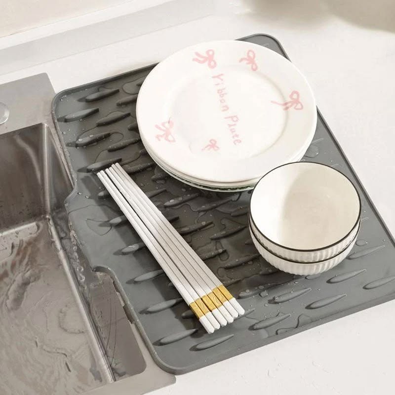 Silicone Quick Dry Drain Mat – Non-Slip Sink & Counter Pad.